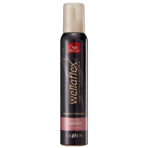 Spuma pentru Par - cu Fixare Puternica - Wella Wellaflex Special Collection Black Mouse Sensitive Perfume Free - 200 ml